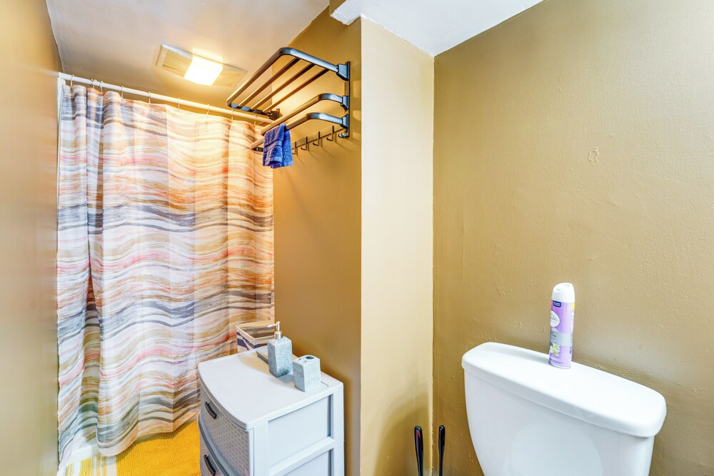 Game, Stay & Play: Family Home in Westland!