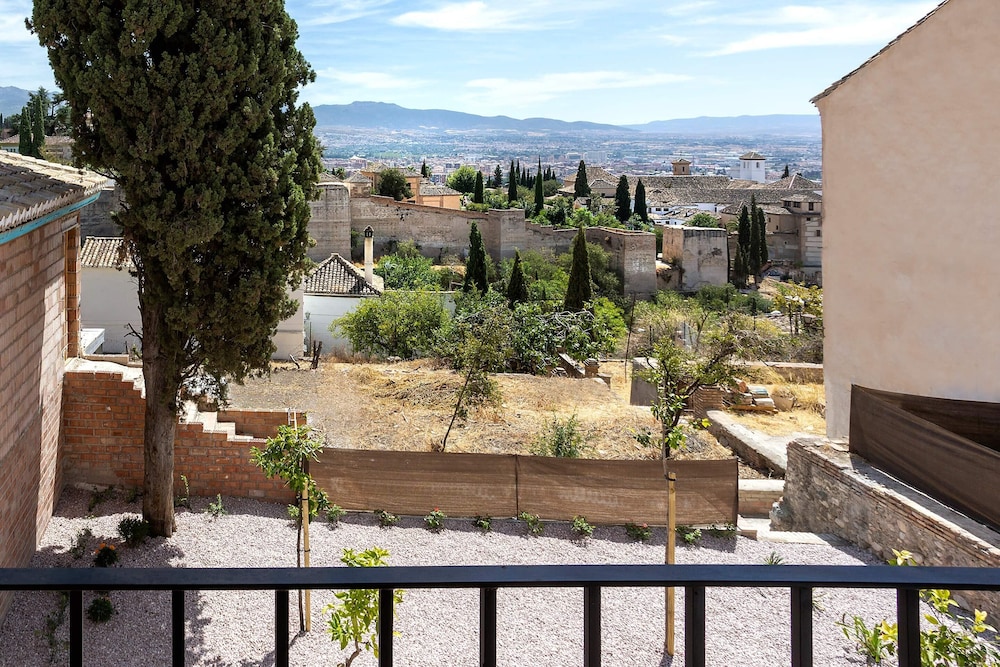 Amazing 1 BD in the Albaicín. Mirador de San Cristobal II