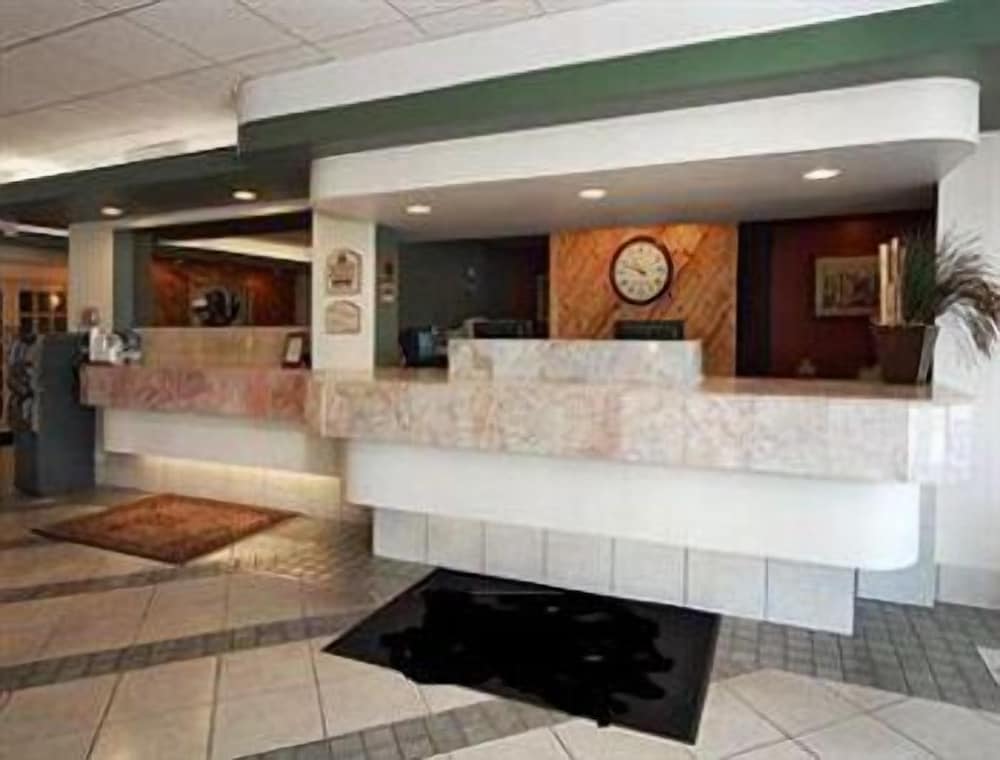 Days Inn by Wyndham Albion view 3