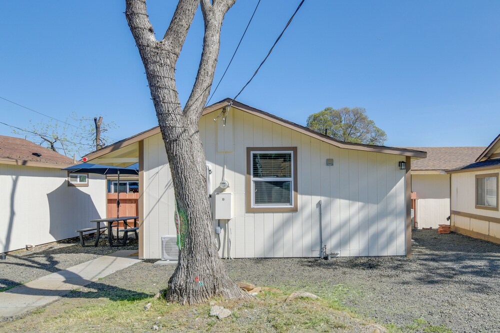 2 Mi to Feather River: Outdoor Escape in Oroville!