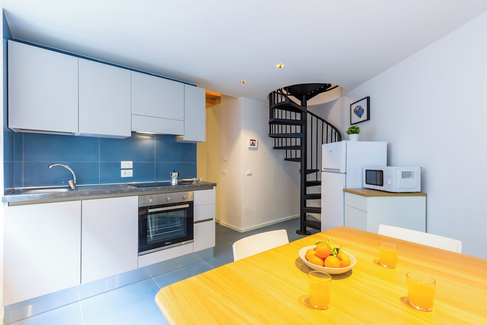Art Apartment at Sanità