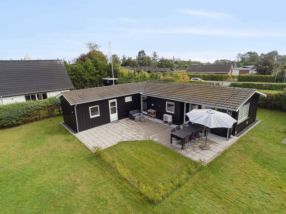 5 Star Holiday Home in Hadsund