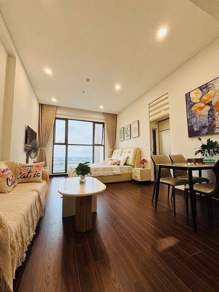 Lake View Homestay Masteri Oceanpark