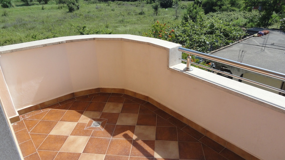 Apartment Pucurica II
