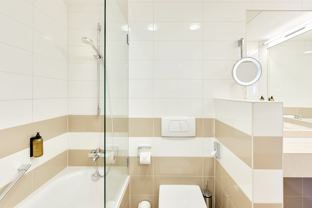 Linz Vacations - Hotel Schillerpark Linz, a member of Radisson Individuals - Property Image 94