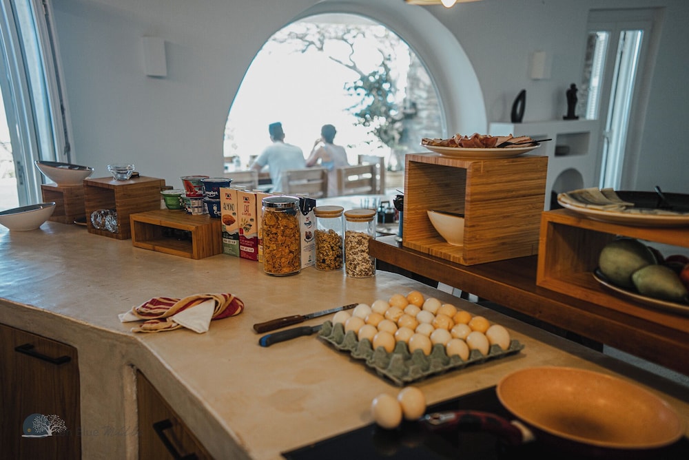 Zen Blue Suites Luxury and Nature in Kea