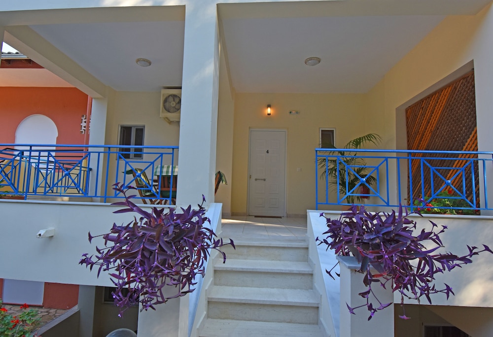 Azalea Apartment Beautiful Apt At Delfini Resort view 4