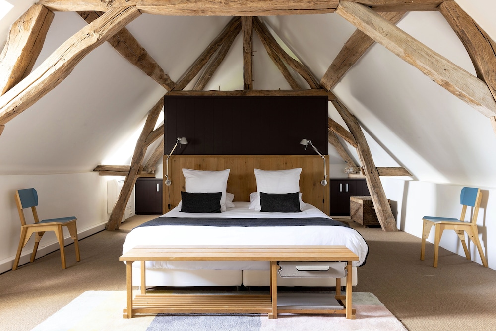 Château De La Resle - membre Design Hotels