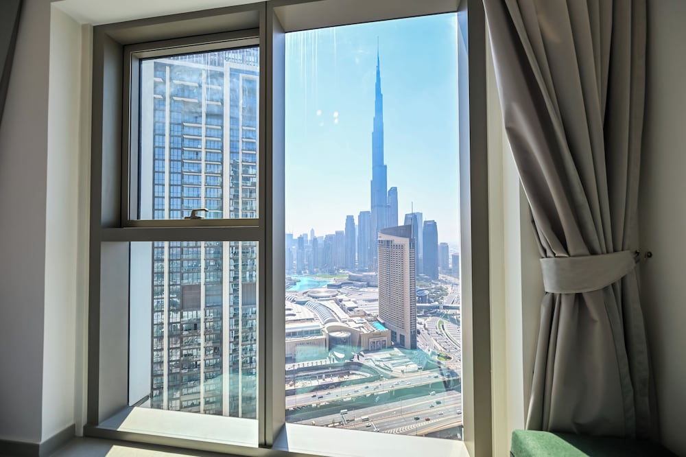 Burj Khalifa View - 2 BR - PS5 - Pool