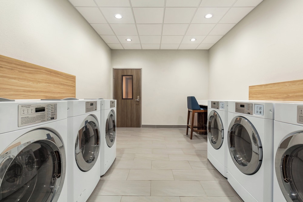 Candlewood Suites Bessemer - Birmingham SW, an IHG Hotel - Property Image 12