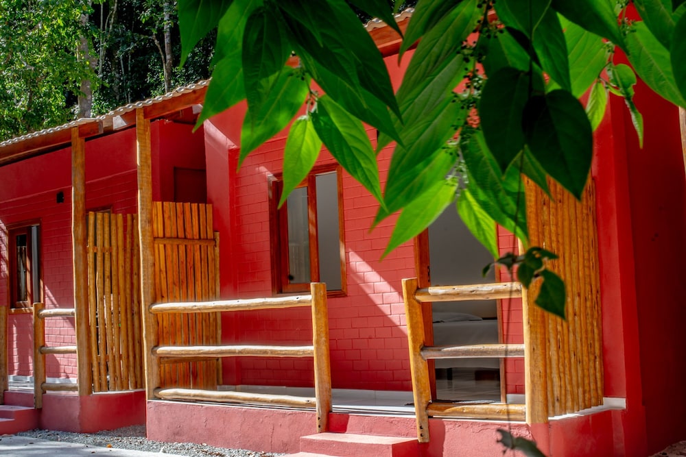 Suite Recanto dos Macacos - Quarto 1