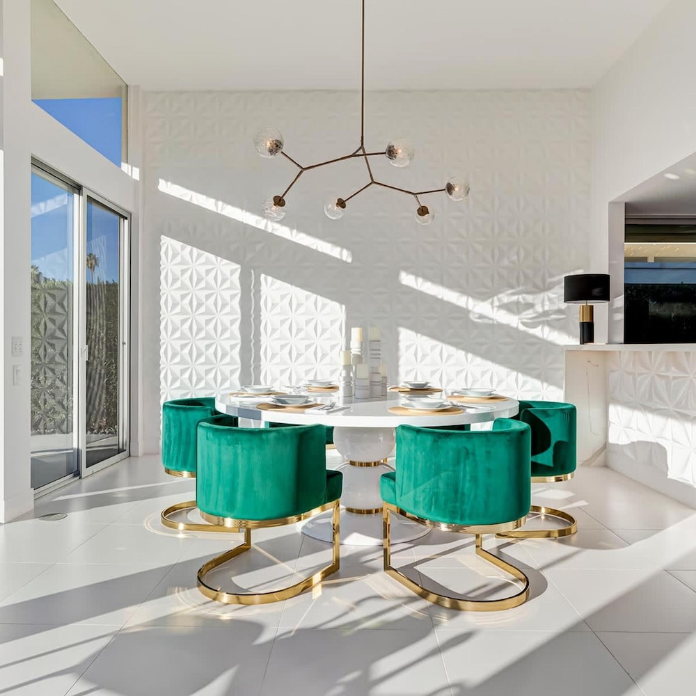 Indian Canyon Oasis in Palm Springs