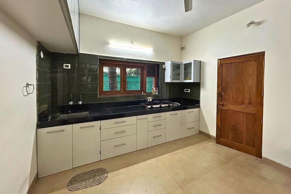 Stay Leisurely Blue Leaf 3BHK Alibaug