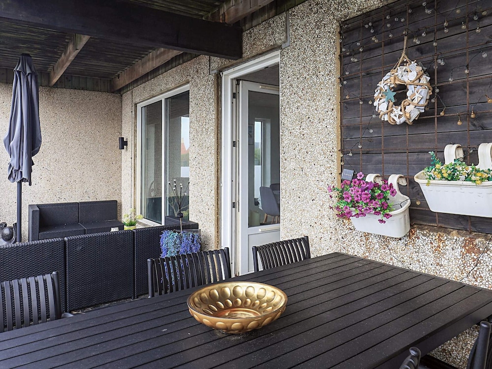 6 Person Holiday Home in Vestervig