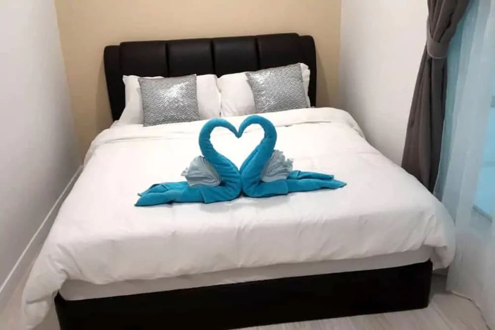 Comfy Home at Sutera Avenue photo 2