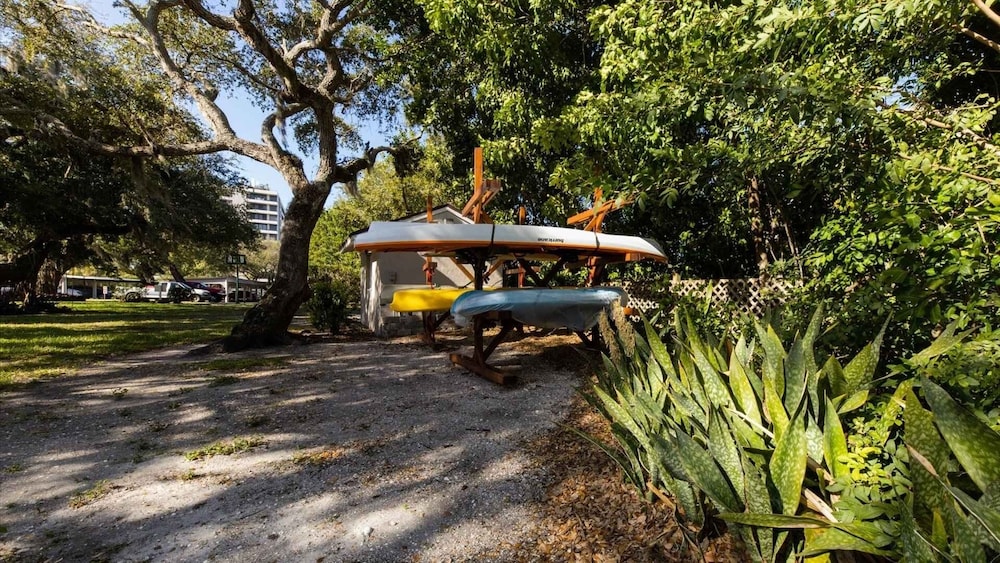 Anchorage Resort 6th Floor 2 bedroom Condo on Siesta Key 2 Condo