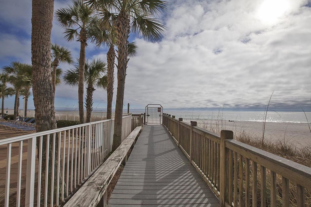 Sterling Reef Resort by Panhandle Getaways