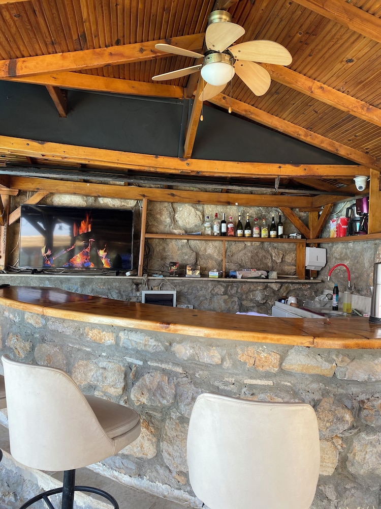 pH Ölüdeniz