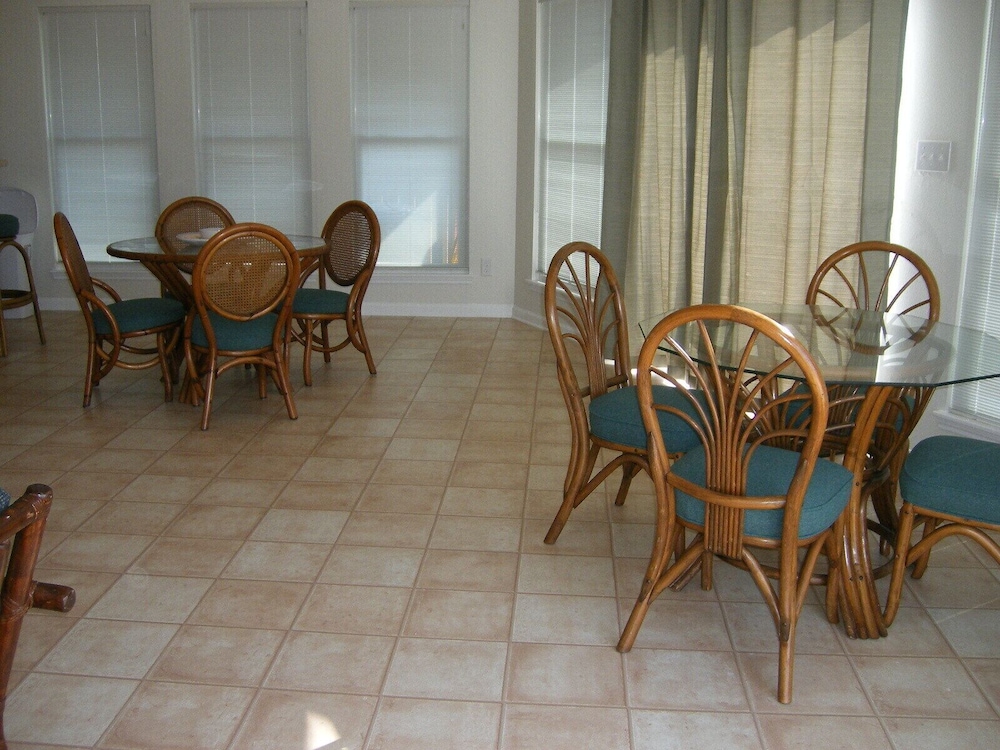 Alsup House view 5