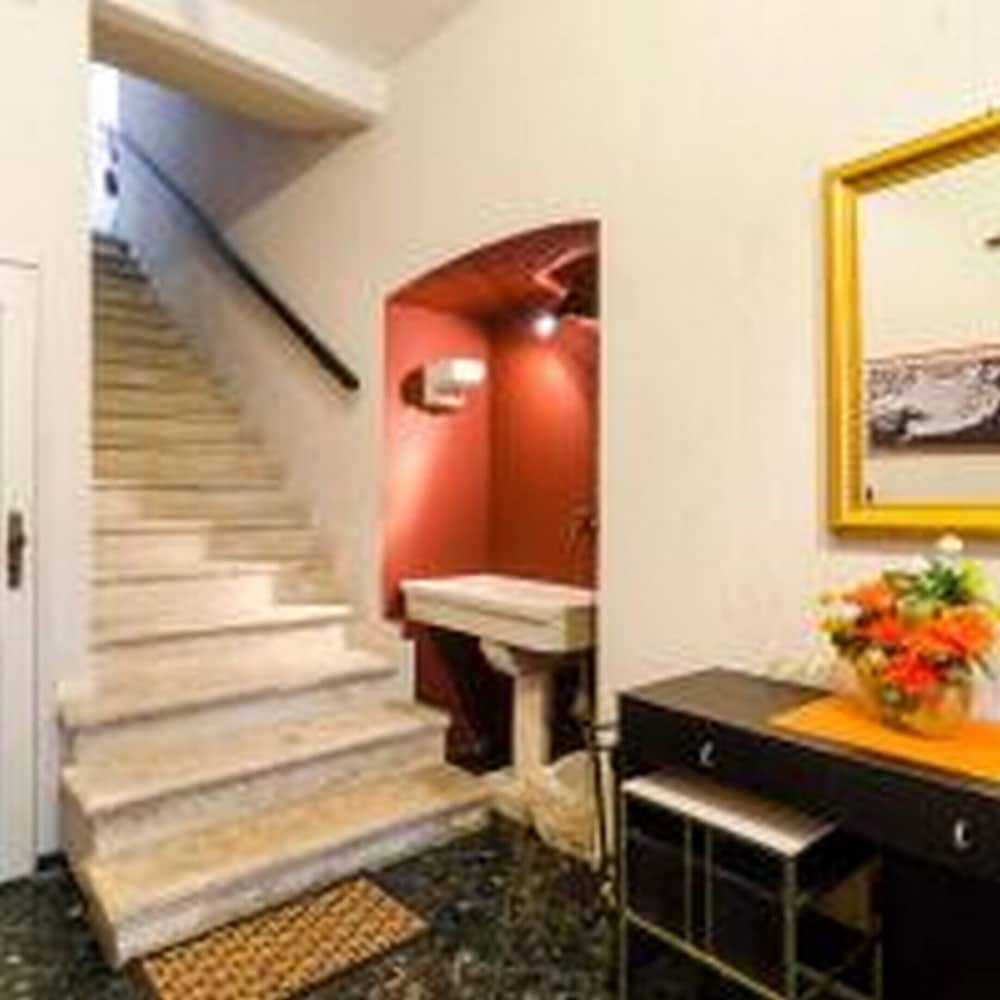 Rooms Lovrijenac