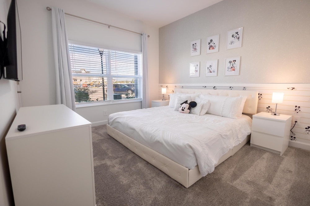 2541 RT Ultimate Family Adventure 4 Beds