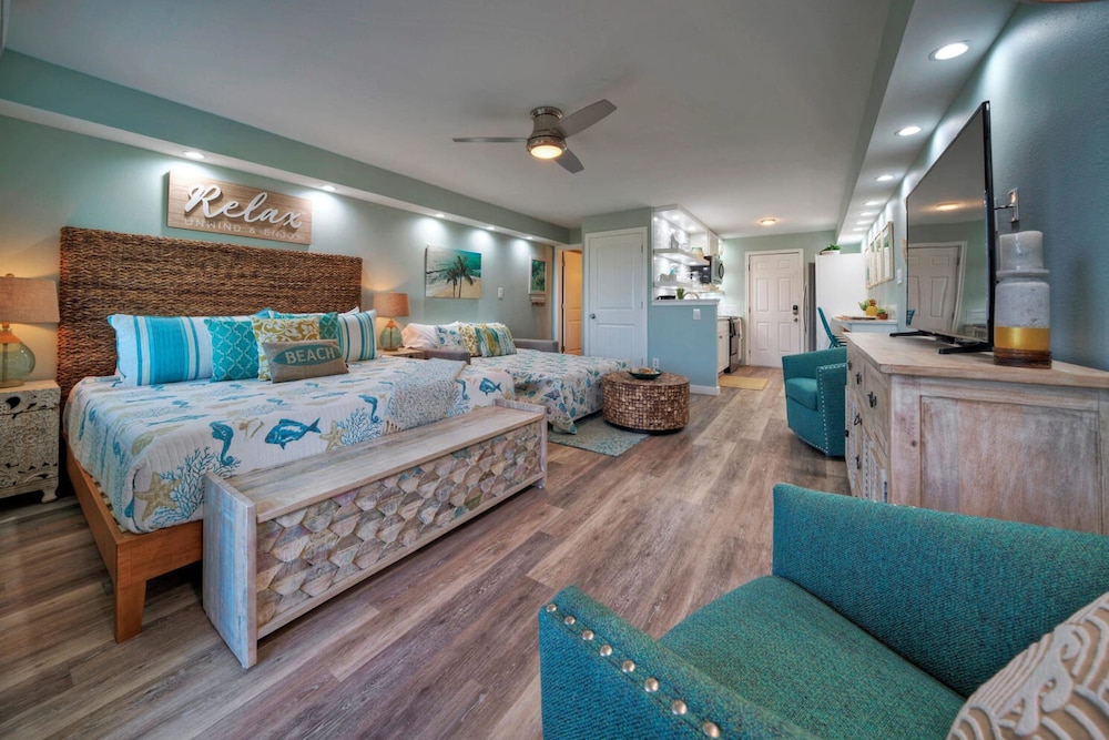 2 Beachfront Condos w Pool Sleeps 8 Beach Happy Summer Love by Avantstay