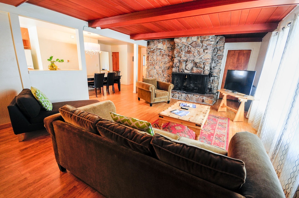 Tahoe Vistana Inn - Property Image 114