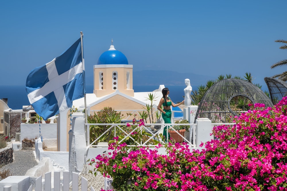 Santorini Paradise