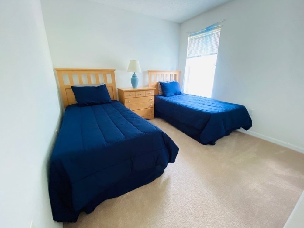 Pool Home/and Hot Tub In Golf Resort! 6 Bedroom Home by Redawning view 3