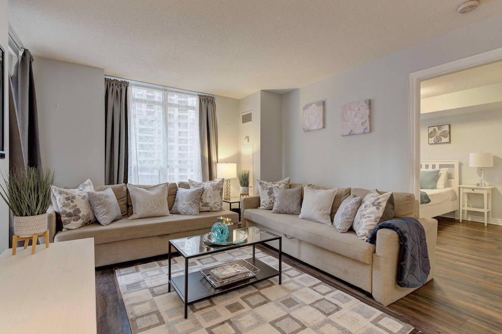Pelicanstay at Square One Mall