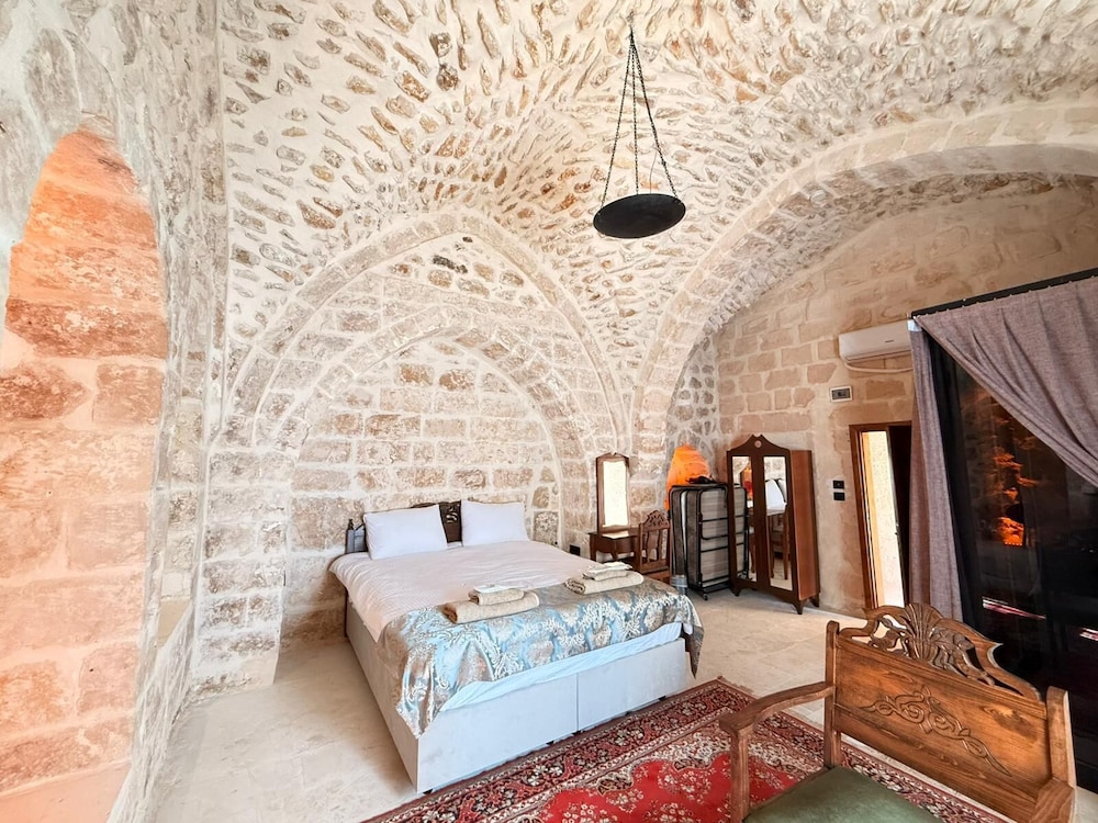 MİRİSSO KONAK HOTEL MARDİN ARTUKLU