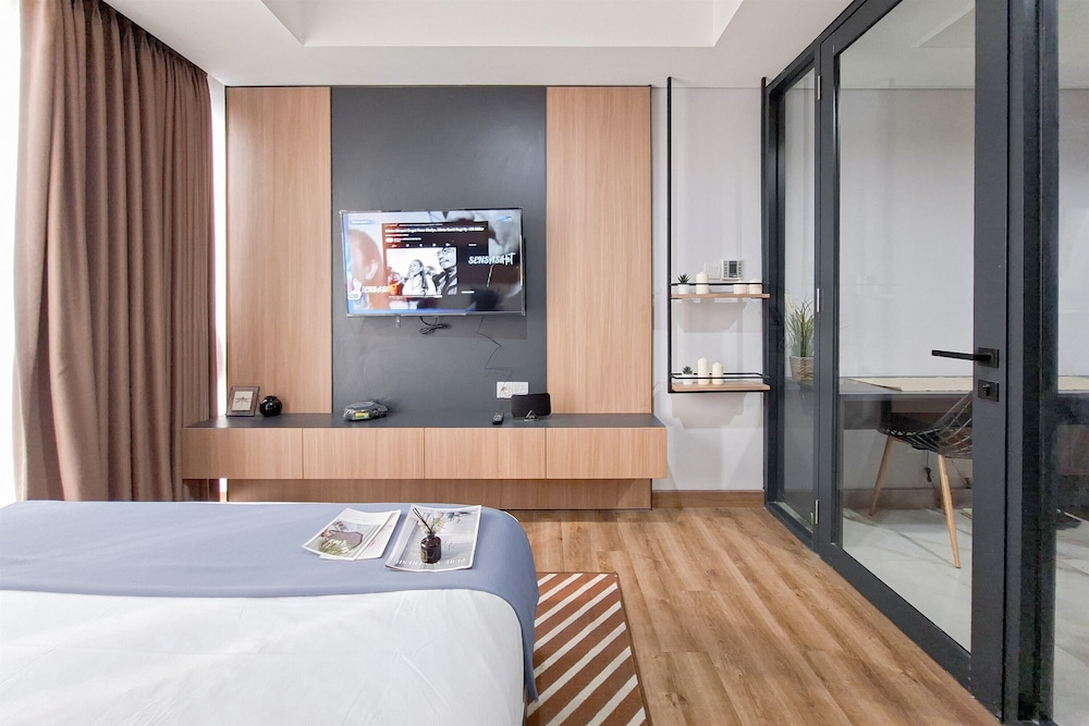 Modern 1Br Near Ikea At The Smith Alam Sutera Apartment
