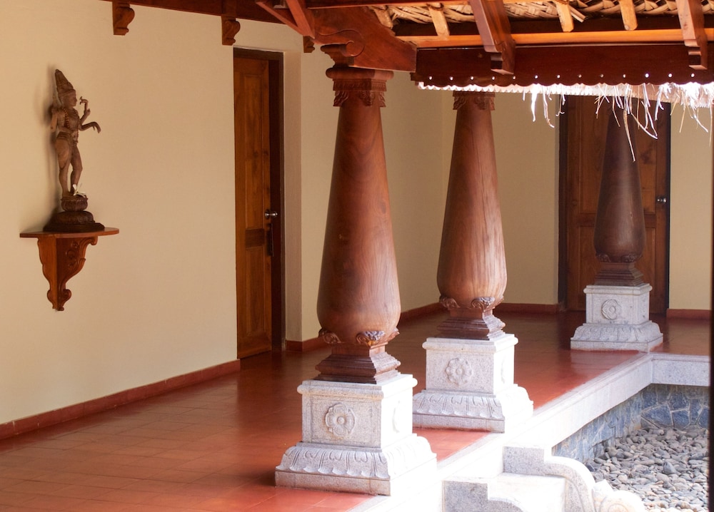 Neeleshwar Hermitage