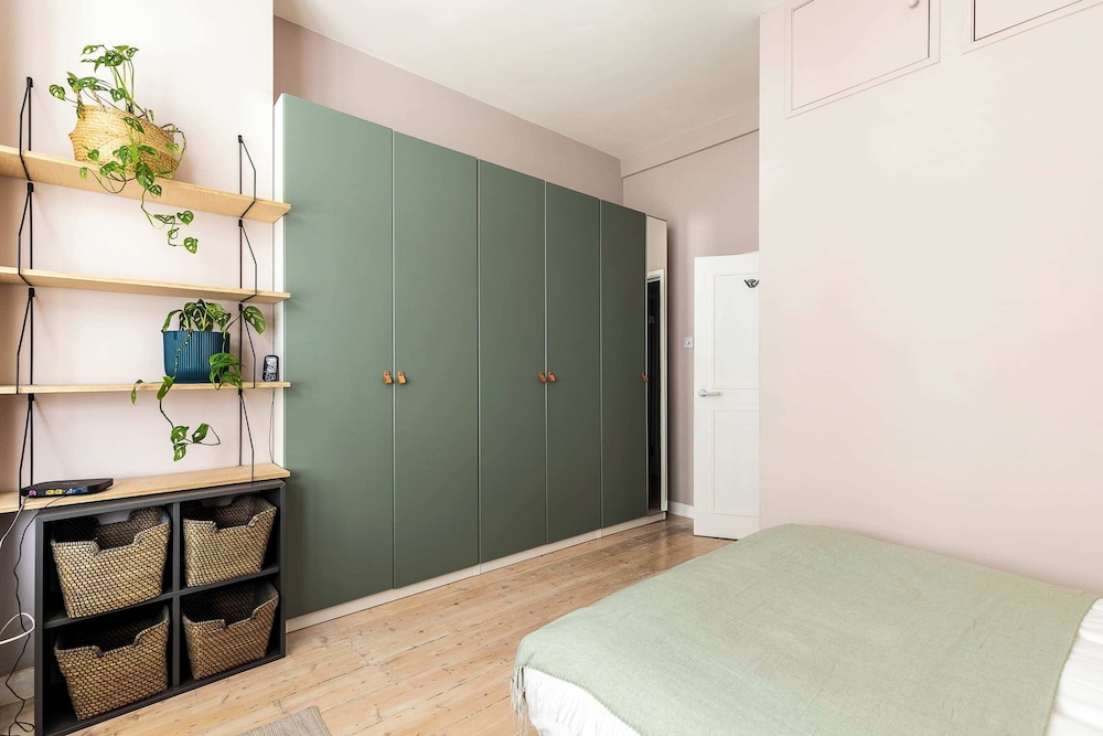 Spacious and Charming Brixton Home