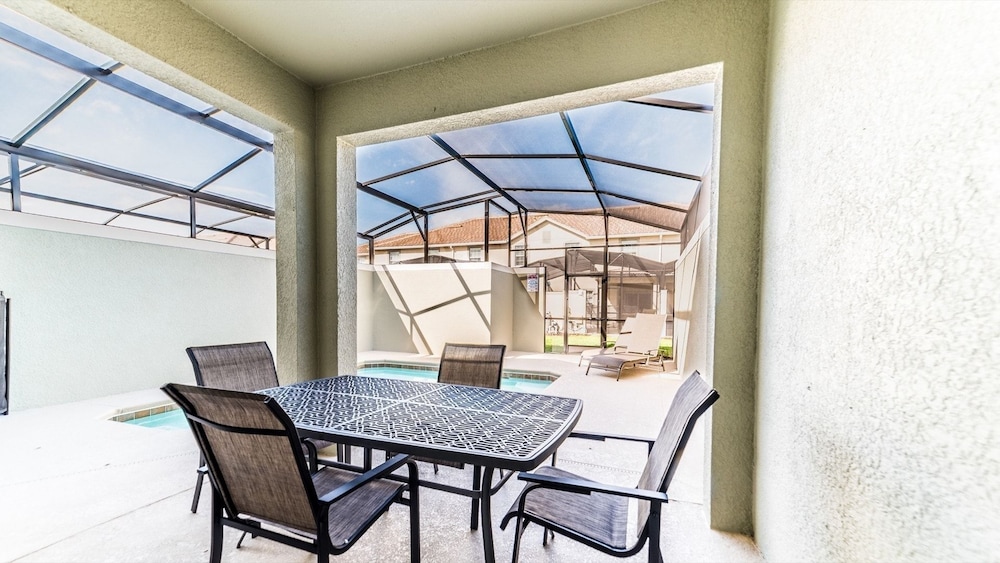 Storey Lake Resort 4 Bedroom Private Pool Townhome 4 Townhouse