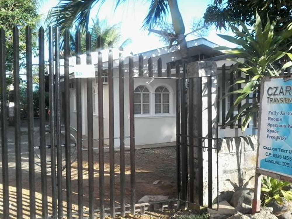 Czarina Transient House