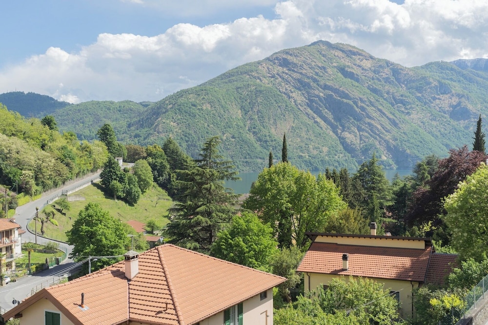 Vacation Family Home in Tremezzo by Rent all Como