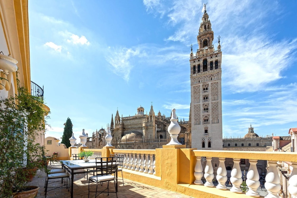 Unique Penthouse Giralda Views. Virgen de los Reyes