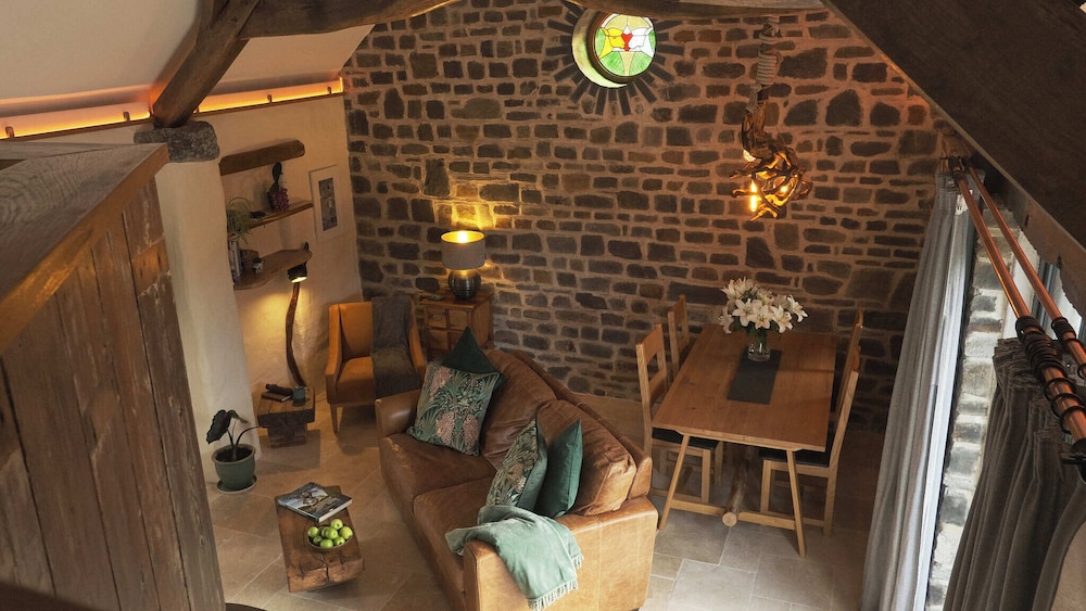 The Stone Barn