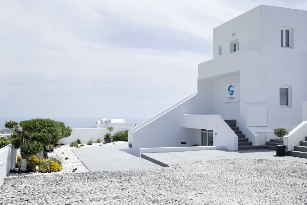 May Seven Santorini