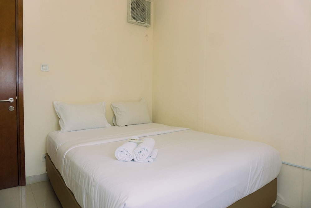 Spacious and Homey 2BR at Signature Park Grande Apartment