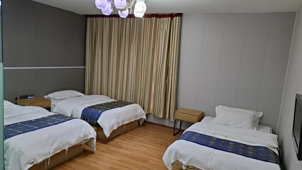 Kunming Panju Hotel