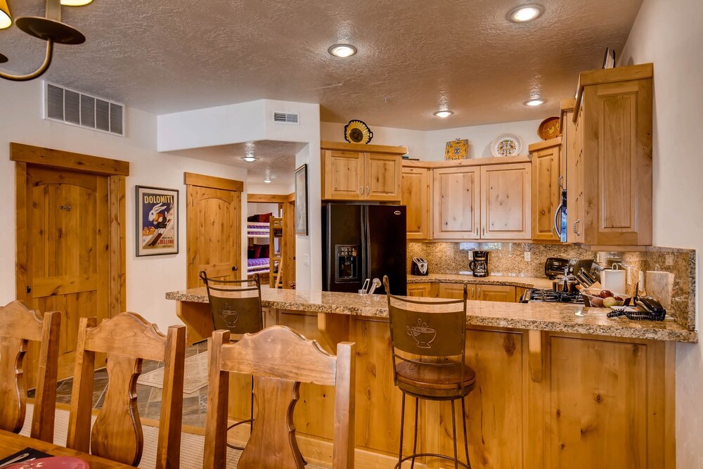 Park City Ski Resort - Town Pointe Condos