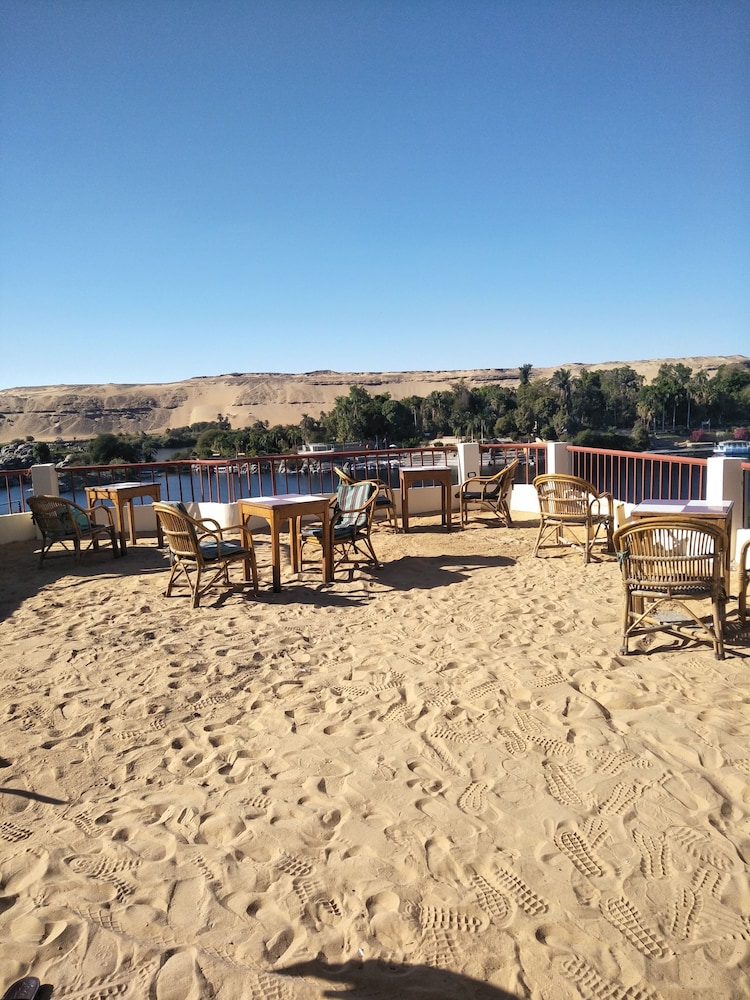 El Prince Guest House