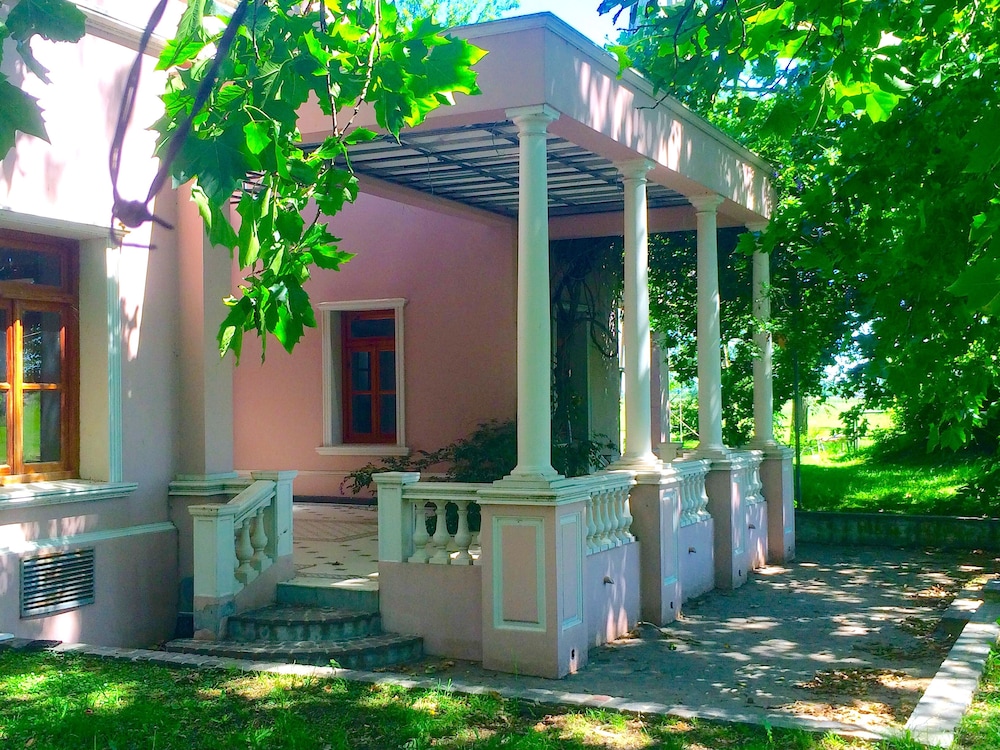 Estancia Monte Viejo
