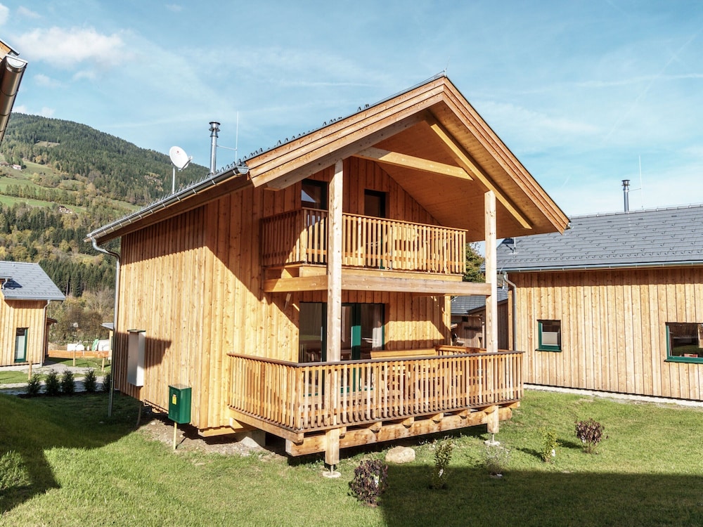 Snug Chalet With Sauna