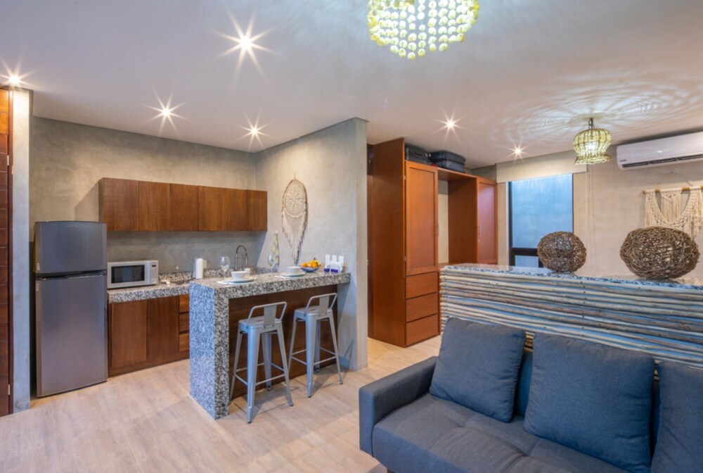1BR Insta-worthy Loft w Infinity Pool Great Wifi view 5