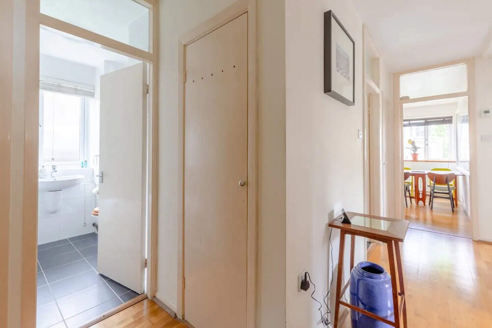 Cosy 2BD Flat - New Cross