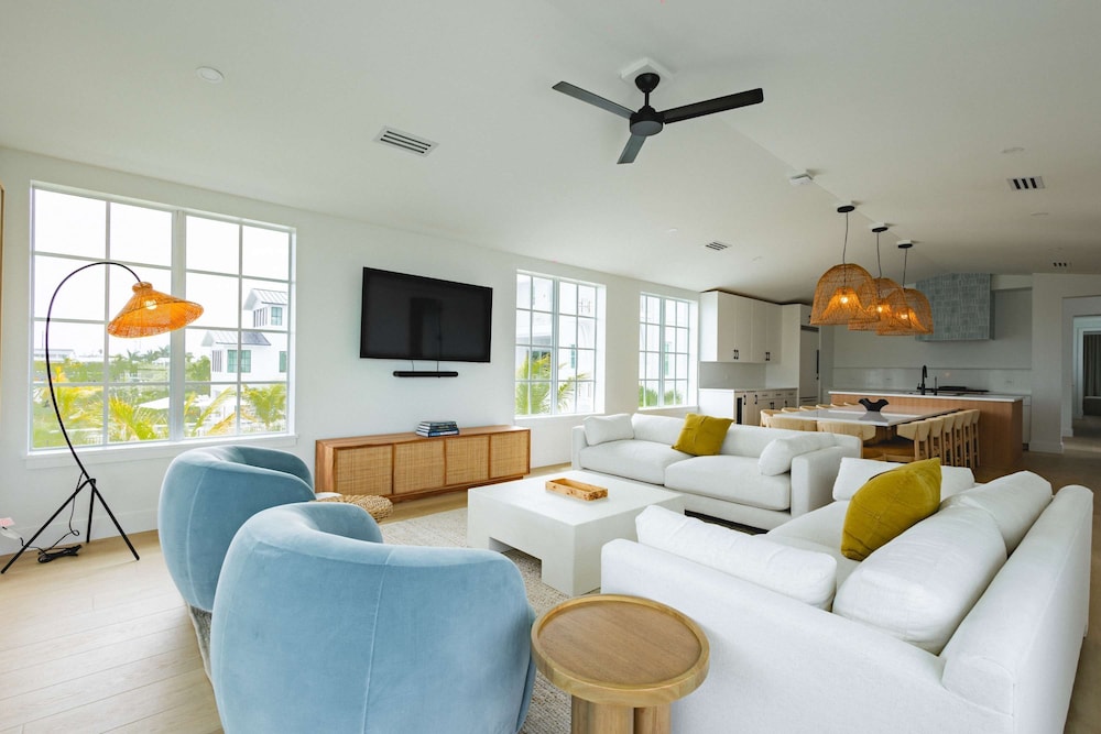 The Joyrise House at Solaire Lunara Bay