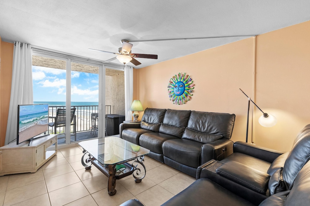 Oceania Plaza 808
